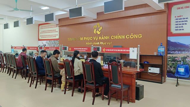 Trung tâm Phục vụ hành chính công xã Mường Ảng ngày 26/3/2026