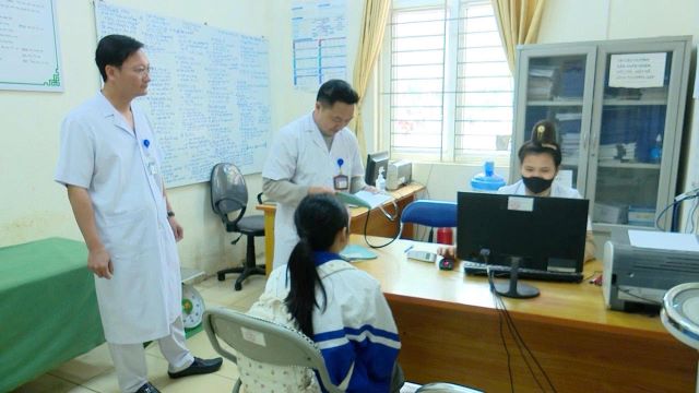 Trung tâm y tế Mường Ảng tổ chức Khám, tư vấn sức khỏe miễn phí năm 2026