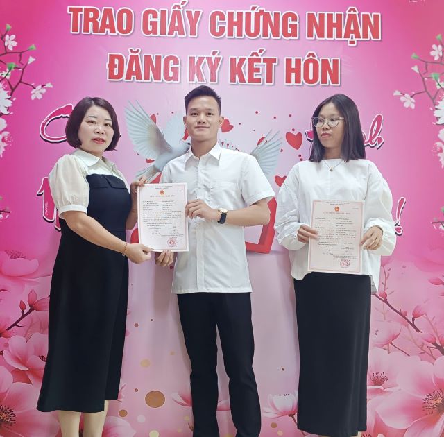 thuy26.jpg