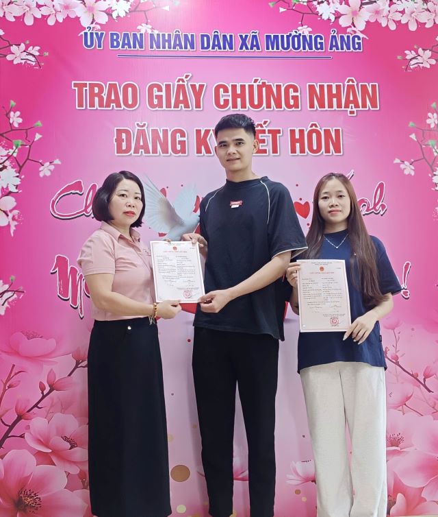 thuy92.jpg